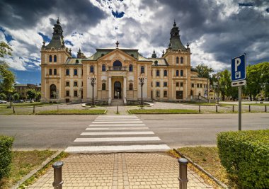 Spisska Nova Ves, Slovakya 'da şüphe ve tiyatro.