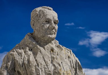 Bankacı Prof. JUDr heykeli. Imrich Karvas, Bratislava Ulusal Bankası, Slovakya.