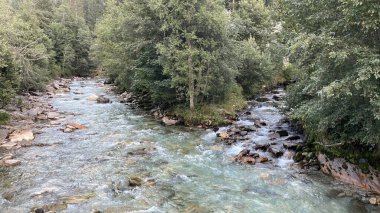 Huzur ve doğanın ferahlatıcı saflığı.