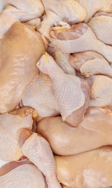 Hühnerfleisch Isoliert Auf Weißem Hintergrund Selektiver Fokus Lebensmittel — Stockfoto