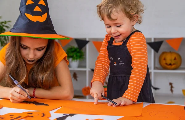 Halloween Kinderen Thuis Feestvreugde Selectieve Focus Kinderen — Stockfoto