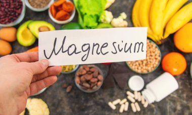 Magnezyum içeren çeşitli ürünler. Seçici odaklanma. yiyecek.