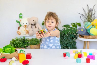 Reçelli çocuk. Seçici odaklanma. çocuk.