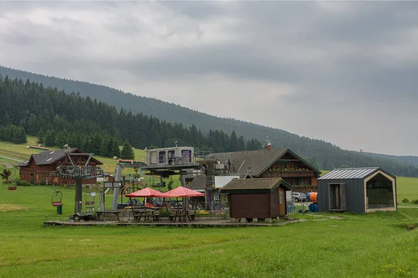 Jesenik Dağlarındaki Dağ Köyü Asansörün Alt Katı Çek Cumhuriyeti Nde — Stok fotoğraf