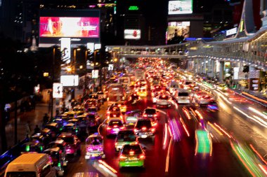 abstact bulanıklık bokeh akşam trafik jam şehir de yol.