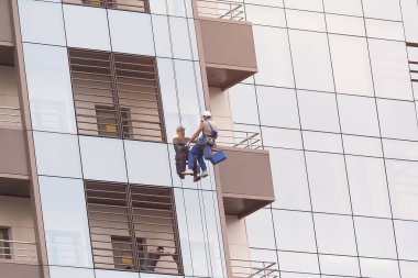 dağcı yıkama pencere ve cam cephe gökdelen