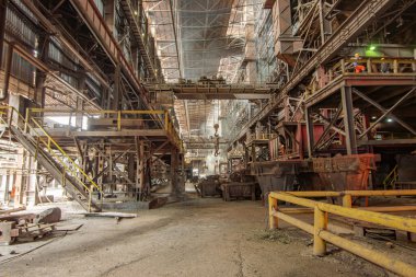 Metal ve çelik eritme için sanayi atölyesi