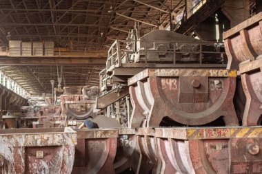 Metalürjik bitki. Bitmiş ürünlerin depolanması için kutular