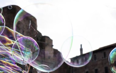 Roma 'nın merkezinde güzel sabun köpükleri