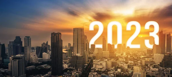 Yeni Yıl Tebrik Kartı 2023 Modern Binaların Şehir Mimarisinin Şehir — Stok fotoğraf