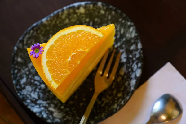 Top View Piece Orange Cake Sliced Orange Topping Spoon Cake — Stock Photo, Image