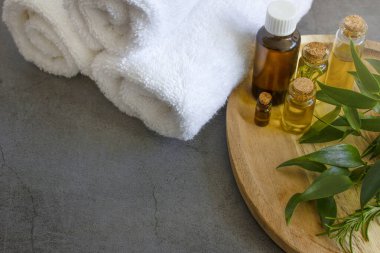 Spa terapisi geçmişi. Vücut bakımı için doğal yağlar.