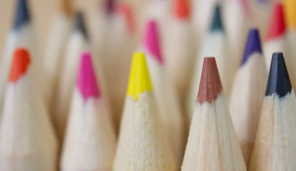 Többszínű Ceruzák Csoportja Közelkép Gyönyörű Színes Ceruzák Rajz — Stock Fotó