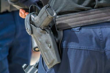 Polis ve Jandarma 'nın Silahlanması.