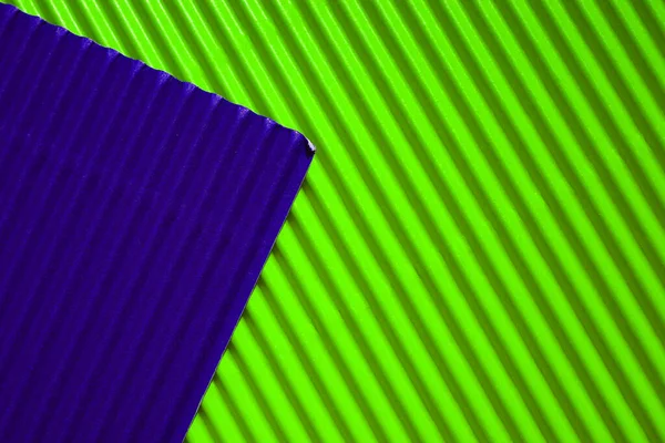 Diagonally Ribbed Cardboard Colors Neon Green Deep Purple Meant Background — Stock Photo, Image
