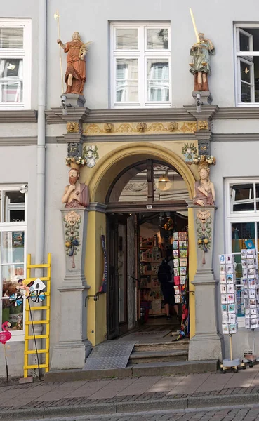 Lueneburg Alemanha Julho 2023 Esta Casa Berge Street Cidade Velha — Fotografia de Stock