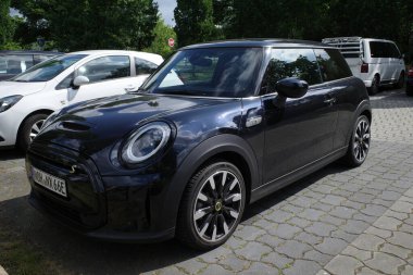 Nordhorn, Almanya - 9 Haziran 2024 Tüm elektrikli mini fıçı S 