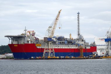 Stavanger, Norveç - 4 Ağustos 2024 JOTUN FPSO Offshore Destek Gemisi Stavanger 'da demirledi