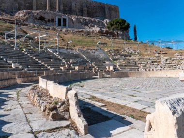 Yunanistan 'ın Atina Akropolis tepesinden görülen antik Dionysus tiyatrosu. Yüksek kalite fotoğraf