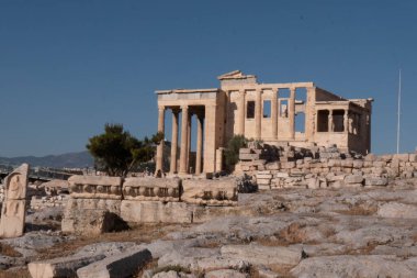 Erechtheion ya da Athena Polias Tapınağı eski bir Yunan İyonik tapınak-telsteryonudur. Yüksek kalite fotoğraf