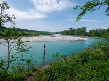 Kuzey İtalya 'daki Piave Nehri. Doğa ve Tarihi Tarihi Tarihi Tarihi. Yüksek kalite fotoğraf