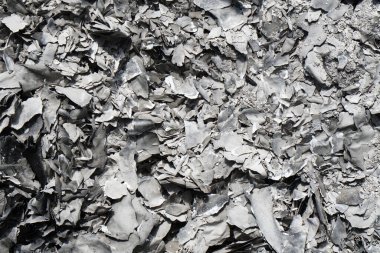 Ateş tarafından tüketilen kağıt külleri deseni