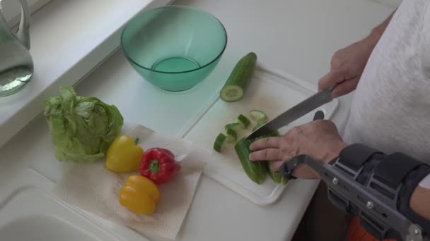 경첩을 엄밀한 팔꿈치 정형외과 홀더를 조정가능한 팔꿈치 정형외과는 샐러드 껍질을 — 비디오