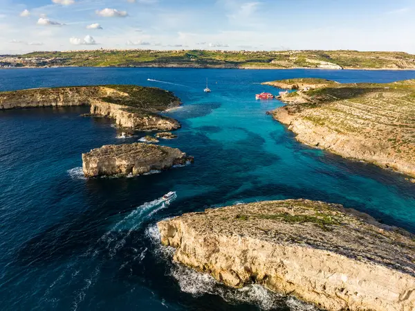 Blå Lagunen Maltas Flygfoto Hisnande Väv Turkost Vatten Och Stenig — Stockfoto