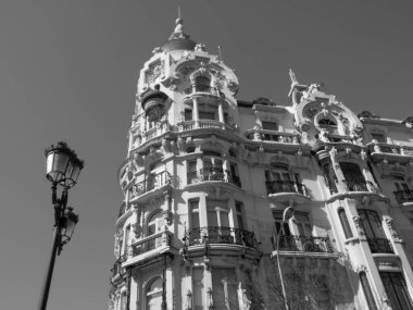 Madrid şehri İspanya 'da.