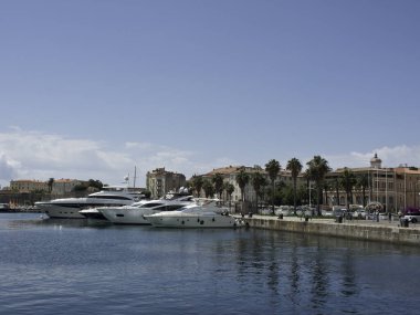 Akdeniz 'deki Korsika Adası