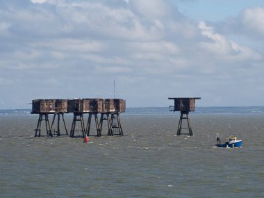 the thames river near london