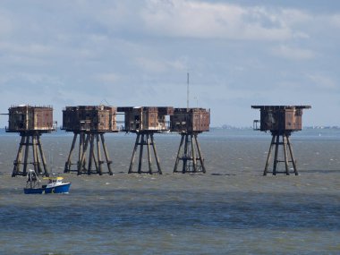 the thames river near london