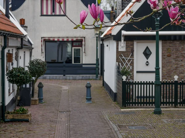 Πόλη Του Ουρούκ Και Πολλές Τουλίπες Στις Κάτω Χώρες Την — Φωτογραφία Αρχείου