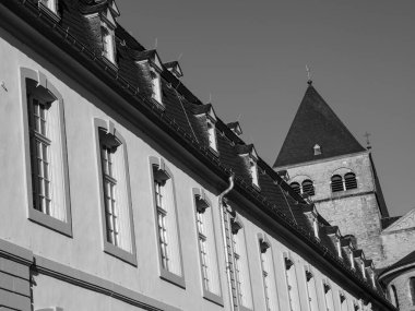 Almanya 'daki Moselle nehrinin Trier kenti.