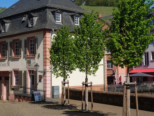 萨尔堡小城 位于德国萨尔河畔 — 图库照片