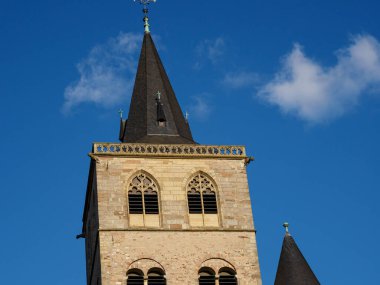 İlkbahar zamanı Lüksemburg şehri