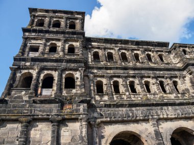 İlkbahar zamanı Lüksemburg şehri