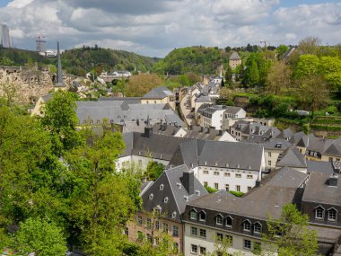 İlkbahar zamanı Lüksemburg şehri