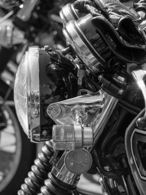 Eski motosikletlerin birçok ayrıntısı