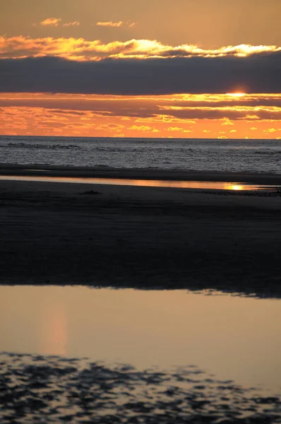 日落时分 在德国旺罗吉岛的海滩 — 图库照片