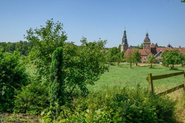 Alman Muensterland 'indeki Raesfeld köyü.