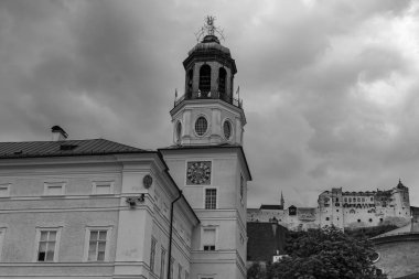 Szkammergut 'ta Gosau yakınlarındaki Avustralya Alplerinde yaz zamanı.