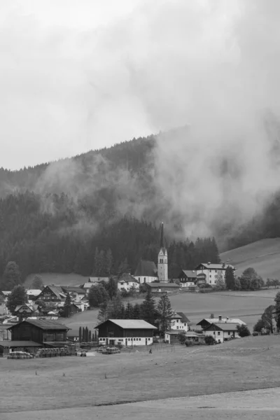 Heure Été Dans Les Alpes Autrichiennes Près Gosau Salzkammergut — Photo