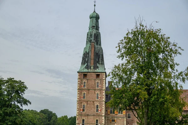 Замок Раесфельд Немецком Мюнстерланде — стоковое фото