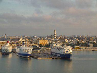 İtalya bari şehir