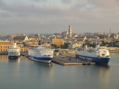 İtalya bari şehir