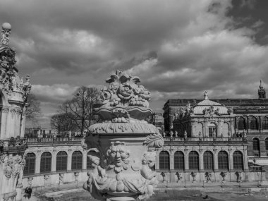 Almanya 'daki eski Dresden şehrinde.