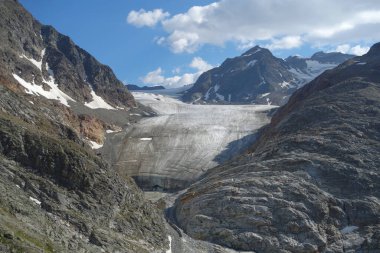 Avusturya Alpleri'nde hiking