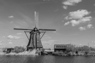 Rotterdam yakınlarındaki nehterlands fabrikaları