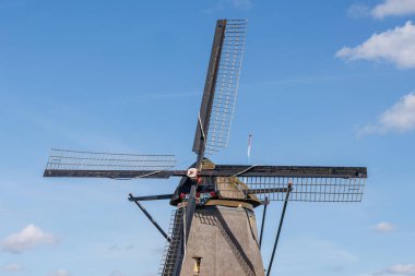 Hollanda 'daki Kinderdijk değirmenleri